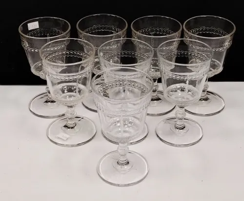 COLLECTION OF EIGHT VINTAGE STEMS