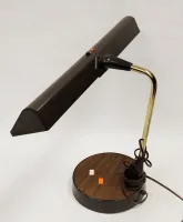 VINTAGE METAL TABLE LAMP WITH FLEXIBLE ARM