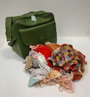 1970'S LITTLE GIRLS CLOTHES IN OLD SEARS OVERNIGHT BAG