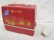 SISTERS CHILD'S ZIG ZAG SEWING MACHINE, DOES NOT TURN ON