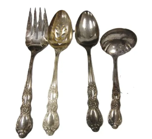 ROGERS BROTHERS HERITAGE SILVER PLATE FLATWARE SERVING SET