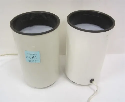 PAIR OF UP LAMPS