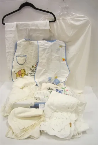 PLASTIC TOTE WITH OLD KITCHEN LINENS -DIDN'T WANT TO TOSS OUT