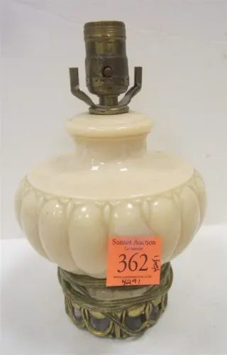 CUSTARD GLASS LAMP, NO SHADE