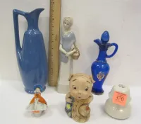 GLASS AND PORCELAIN COLLECTIBLES
