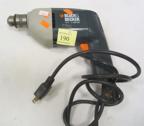 BLACK & DECKER DRILL